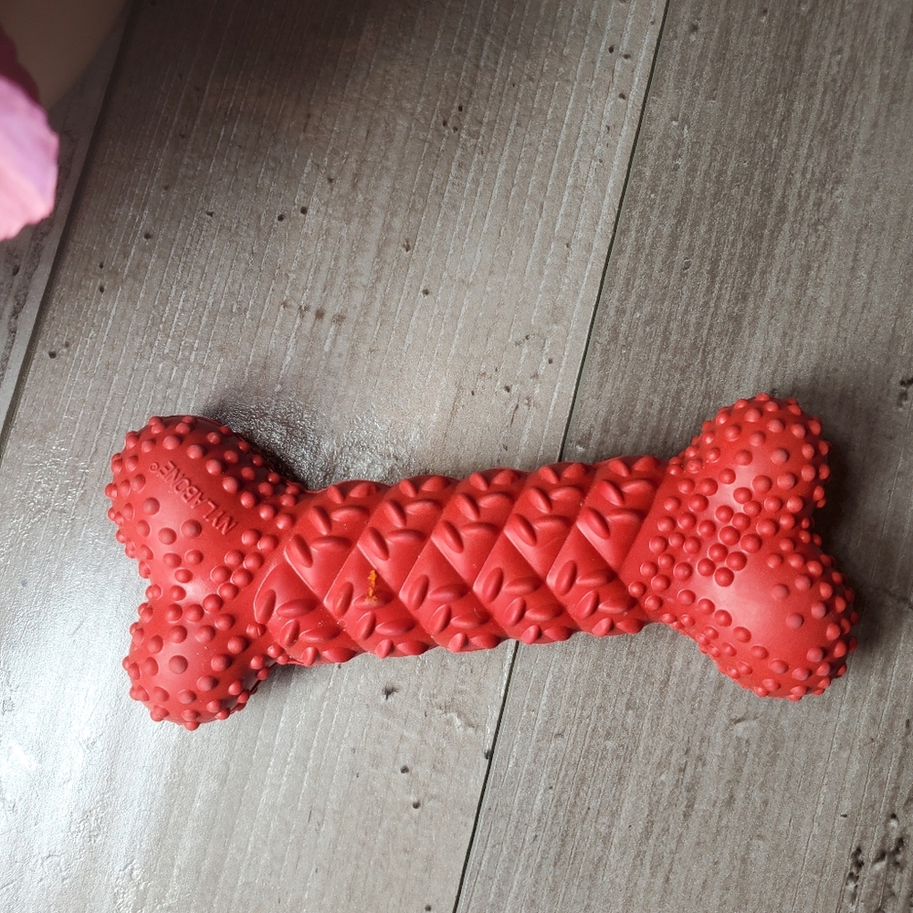 Nylabone Essentials Fun 'N' Fit Rubber Braided Bone Medium Red